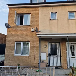 Mile End Budget Londra
