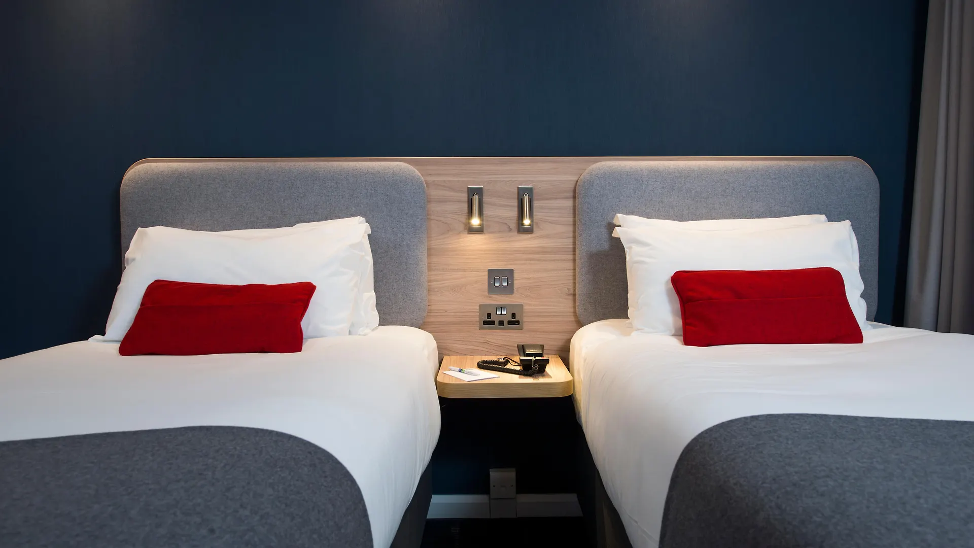 Holiday Inn Express - Exeter - City Centre By Ihg Otel